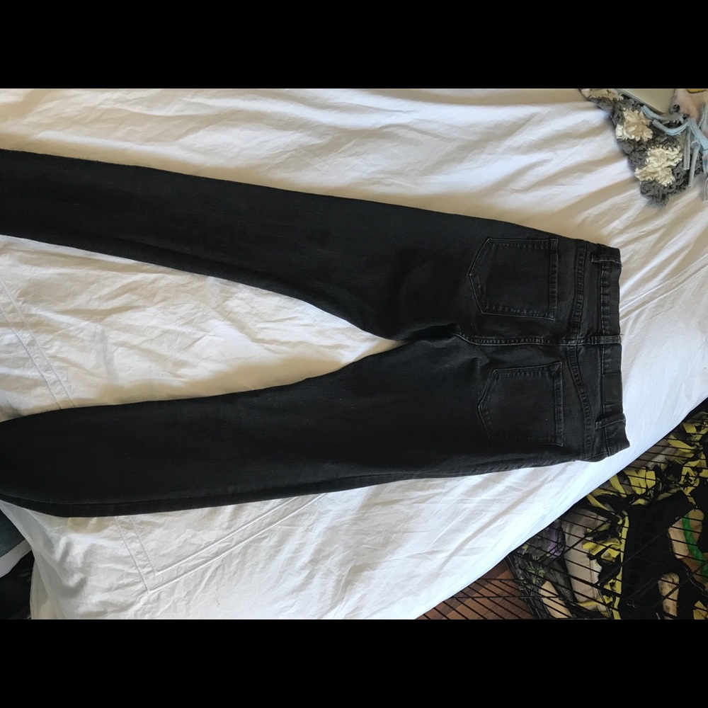 BDG Black high rise skinny jeans size 26